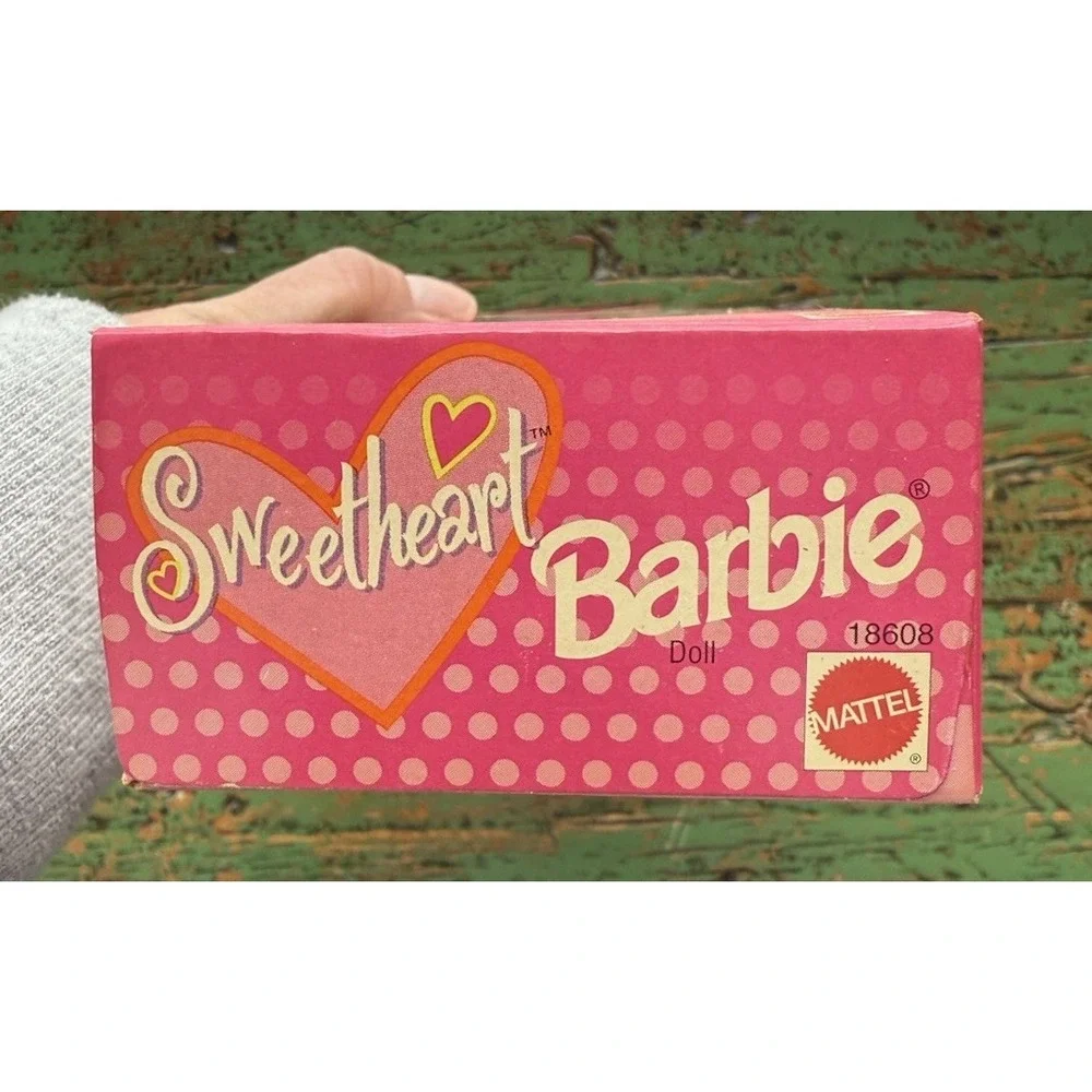 Barbie‎ Sweetheart Barbie Blonde Doll Mattel 1997 Pink Dress 18608